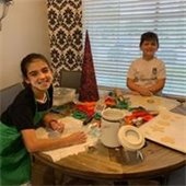kids baking Christmas cookies