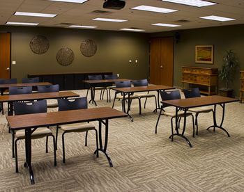 Talon Room Seating Area